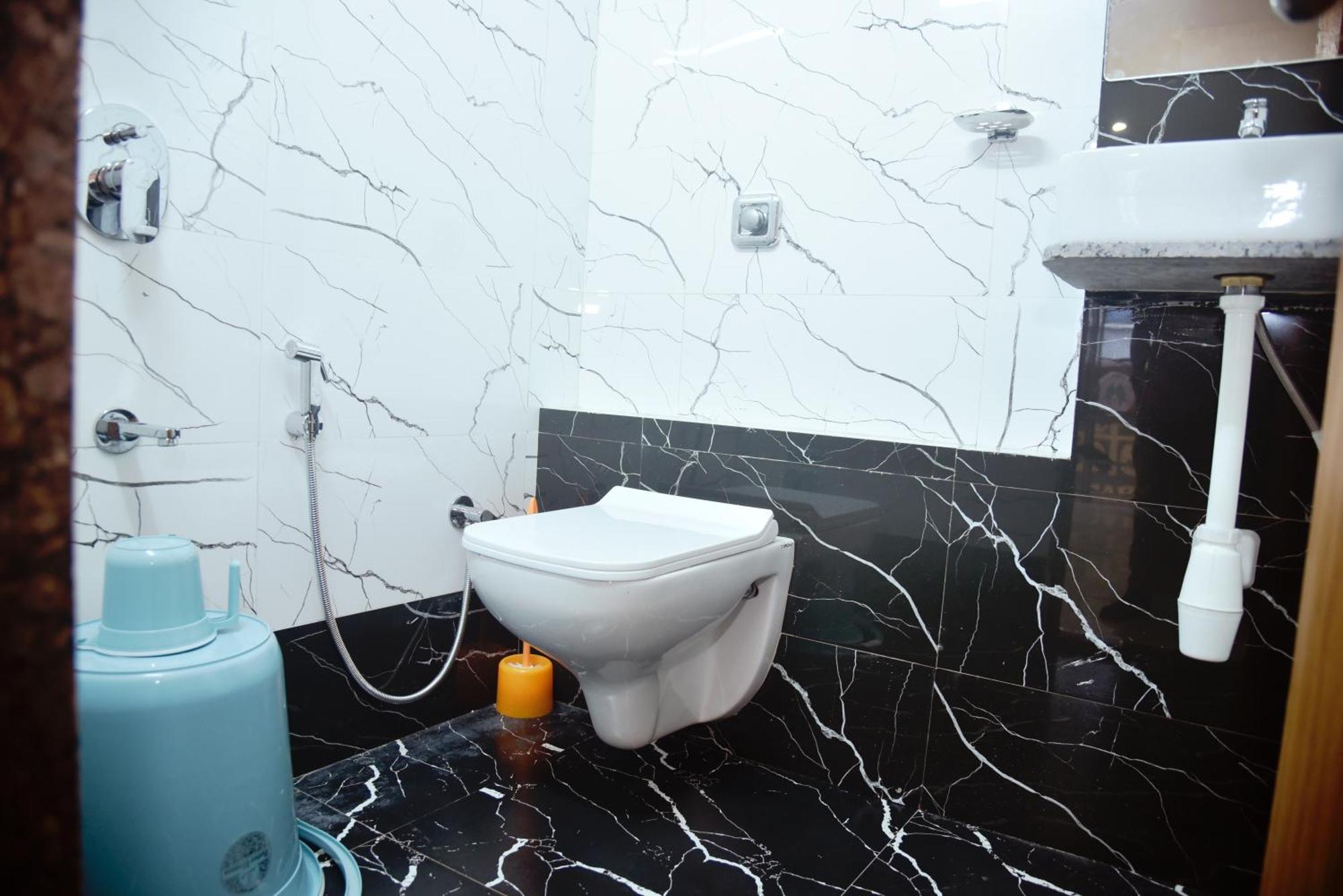Vogue Cabin Stay Near Nesco Bombay Exhibition Centre Екстериор снимка
